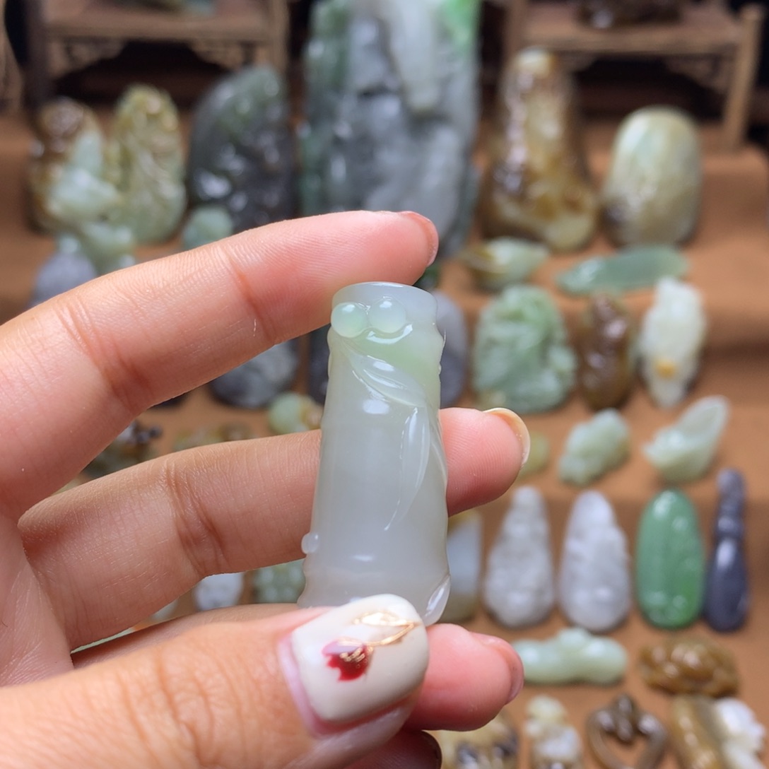 和田玉挂件未镶嵌世**愈