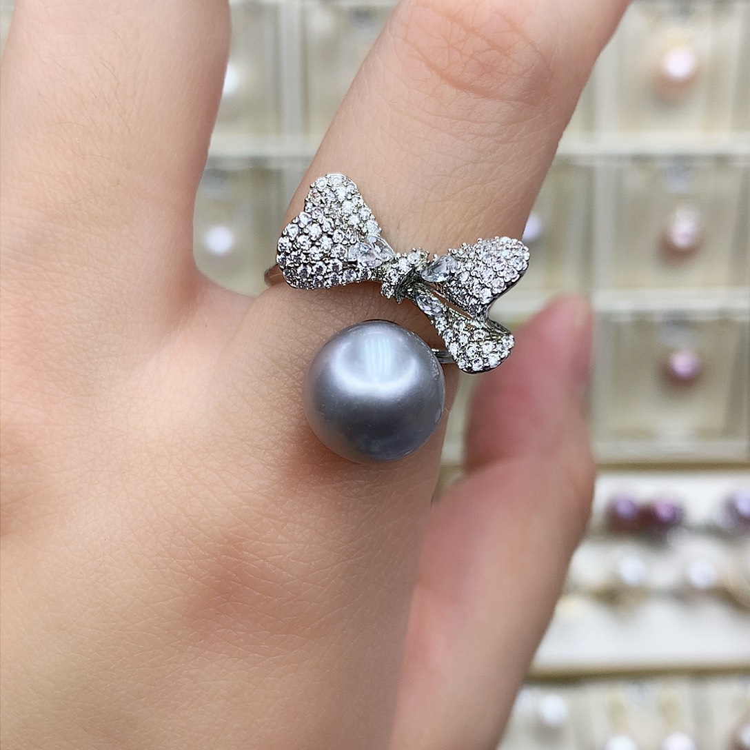 淡水珍珠颈饰合金