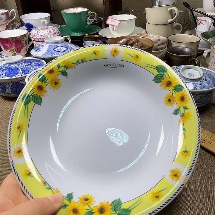 21cm陶瓷满38包邮 不退不换