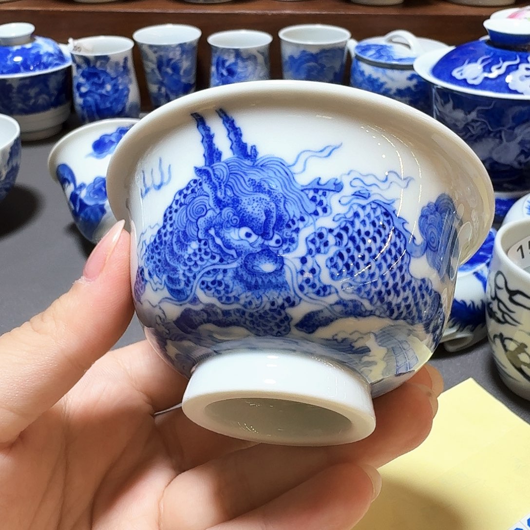 度***人泥塑瑕麒麟杯手工手绘