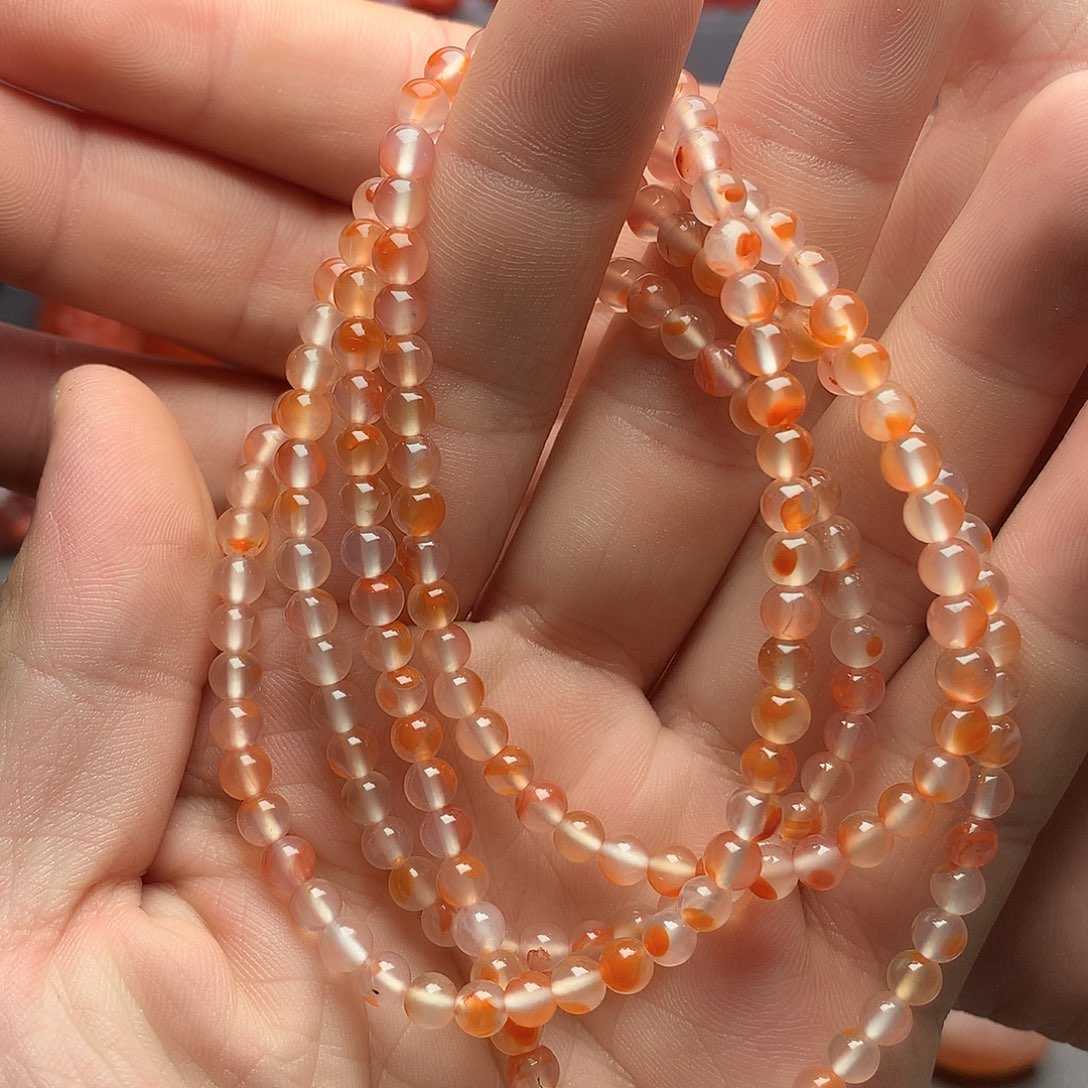 南红玛瑙未镶嵌1干掌冰飘小米珠多圈