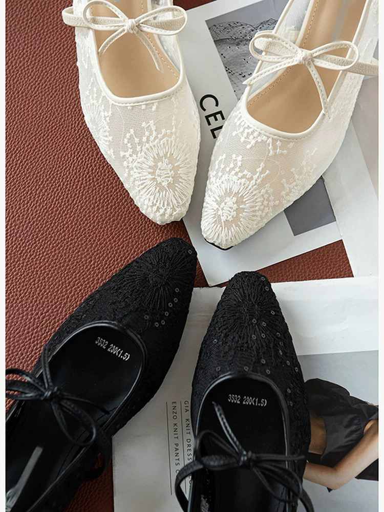 重工刺绣蕾丝！质感真皮包边蝴蝶结袢带尖头浅口休闲单鞋夏