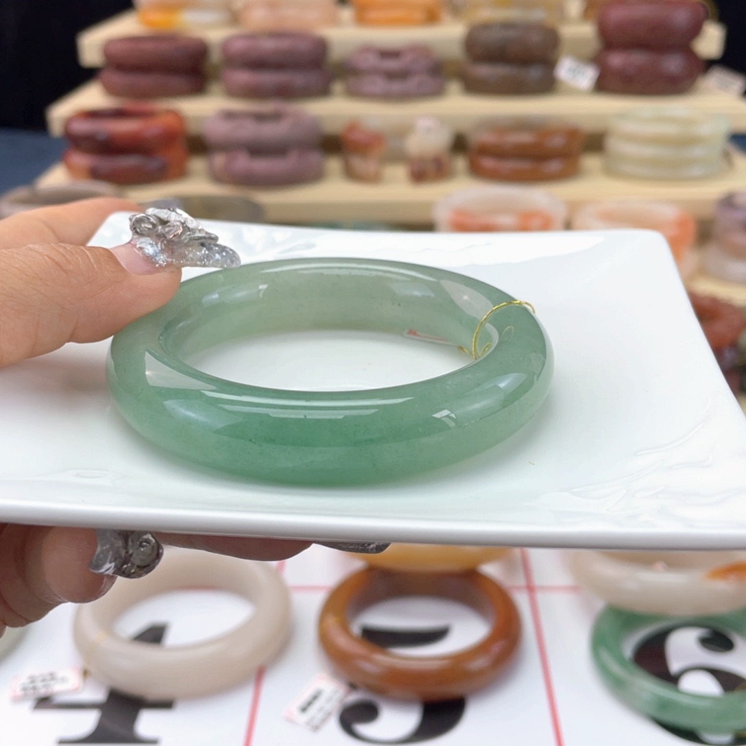 日***影石英岩玉手镯未镶嵌