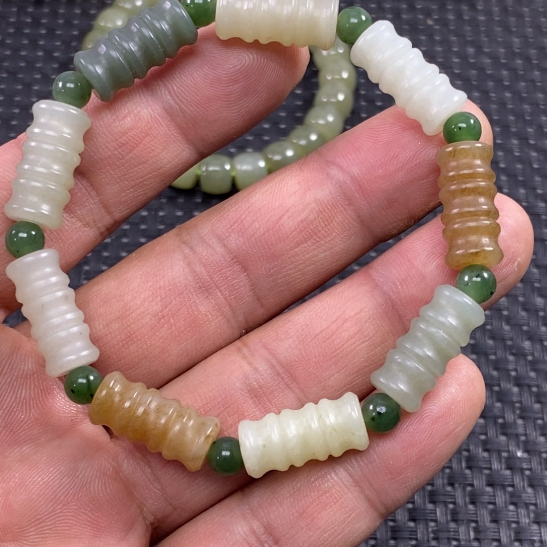 和田玉手链未镶嵌