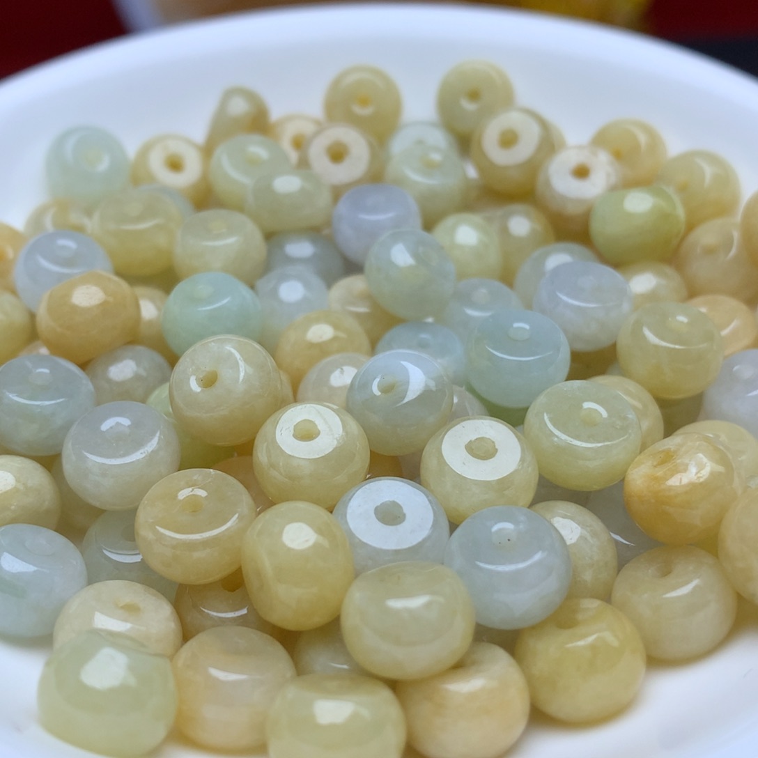 【闪购商品】翡翠手链未镶嵌卡5.6乘8.8冰黄鼓珠33个