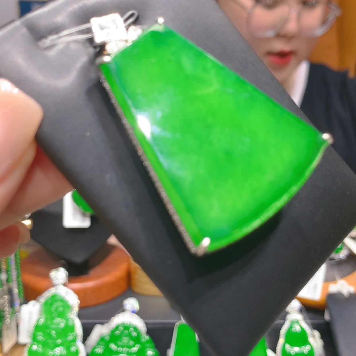 【闪购商品】颈饰银S925镶嵌翡翠5柒姐