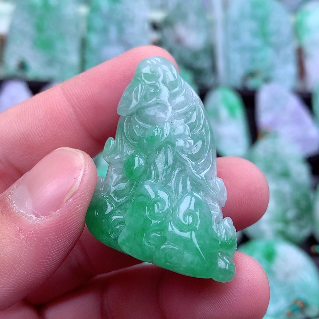 翡翠吊坠(不含链)未镶嵌