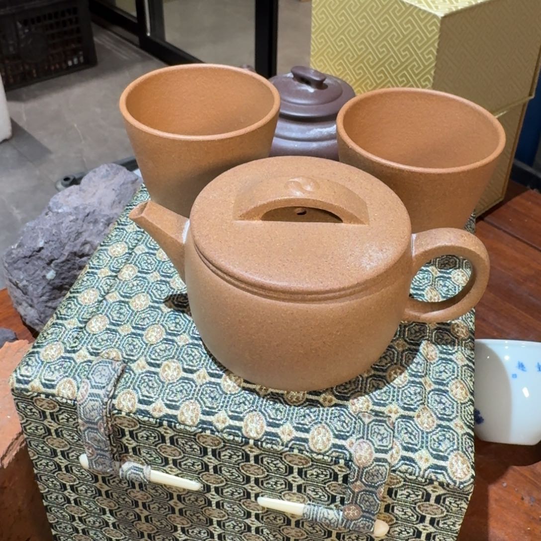 茶壶紫砂原矿原石的制作方法是