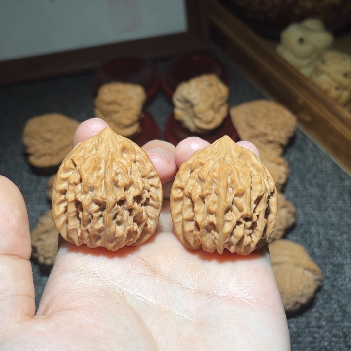 文玩核桃把件龙门涧