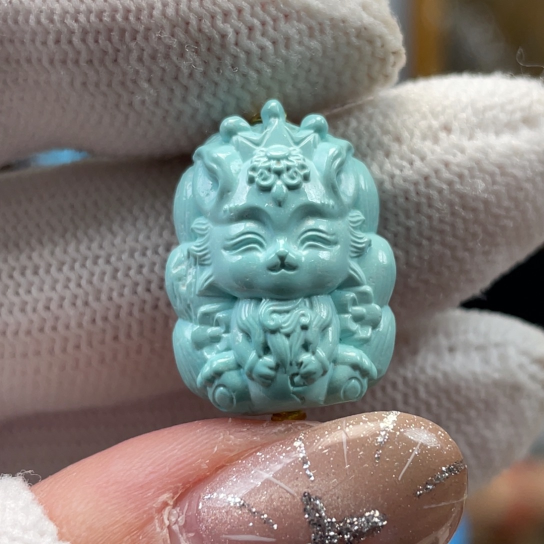 绿松石未镶嵌挂件