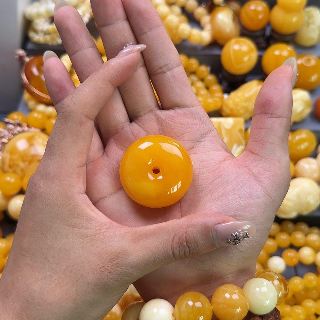 未镶嵌琥珀珠宝奇石平安扣