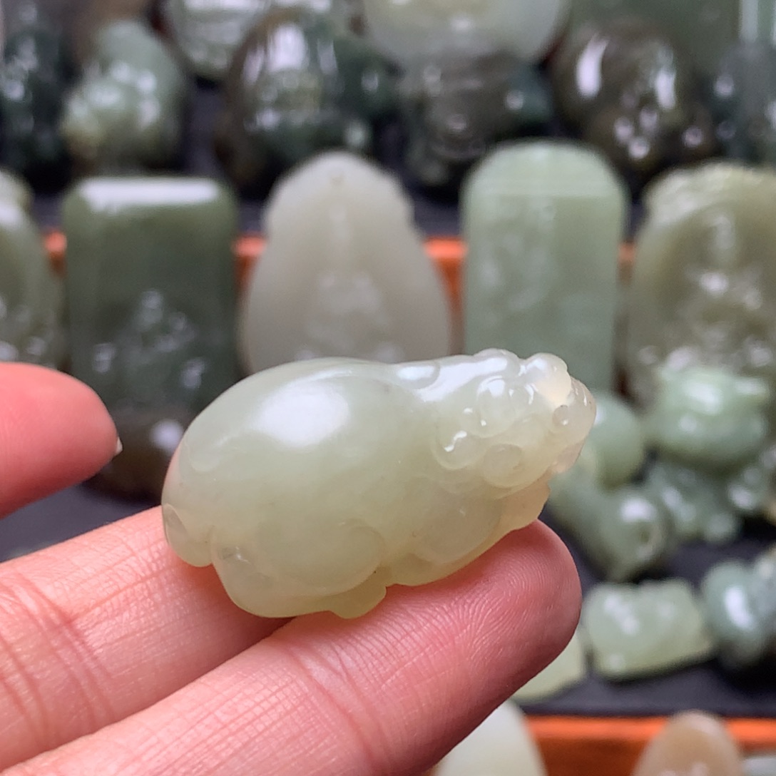 和田玉颈饰未镶嵌挂件73