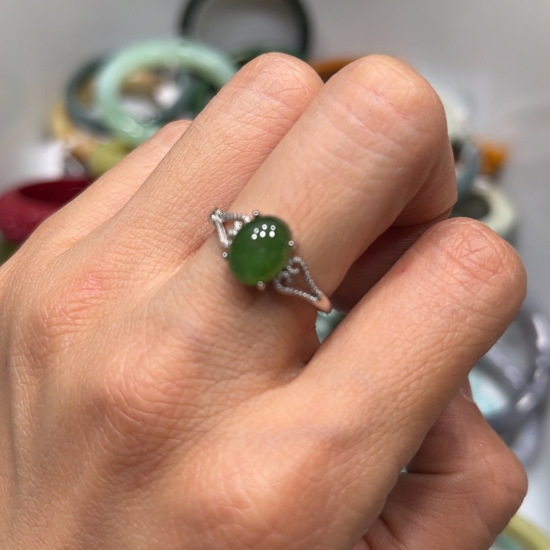 和田玉戒指未镶嵌