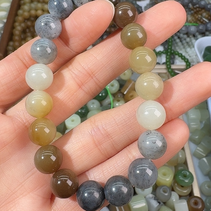 和田玉（糖玉）未镶嵌颈饰10mm