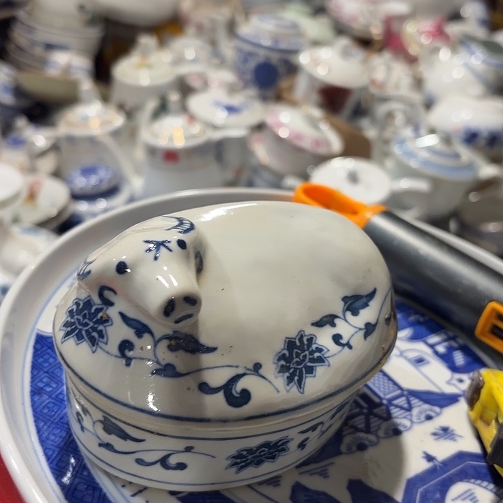 景德镇陶瓷艺术瓷厂