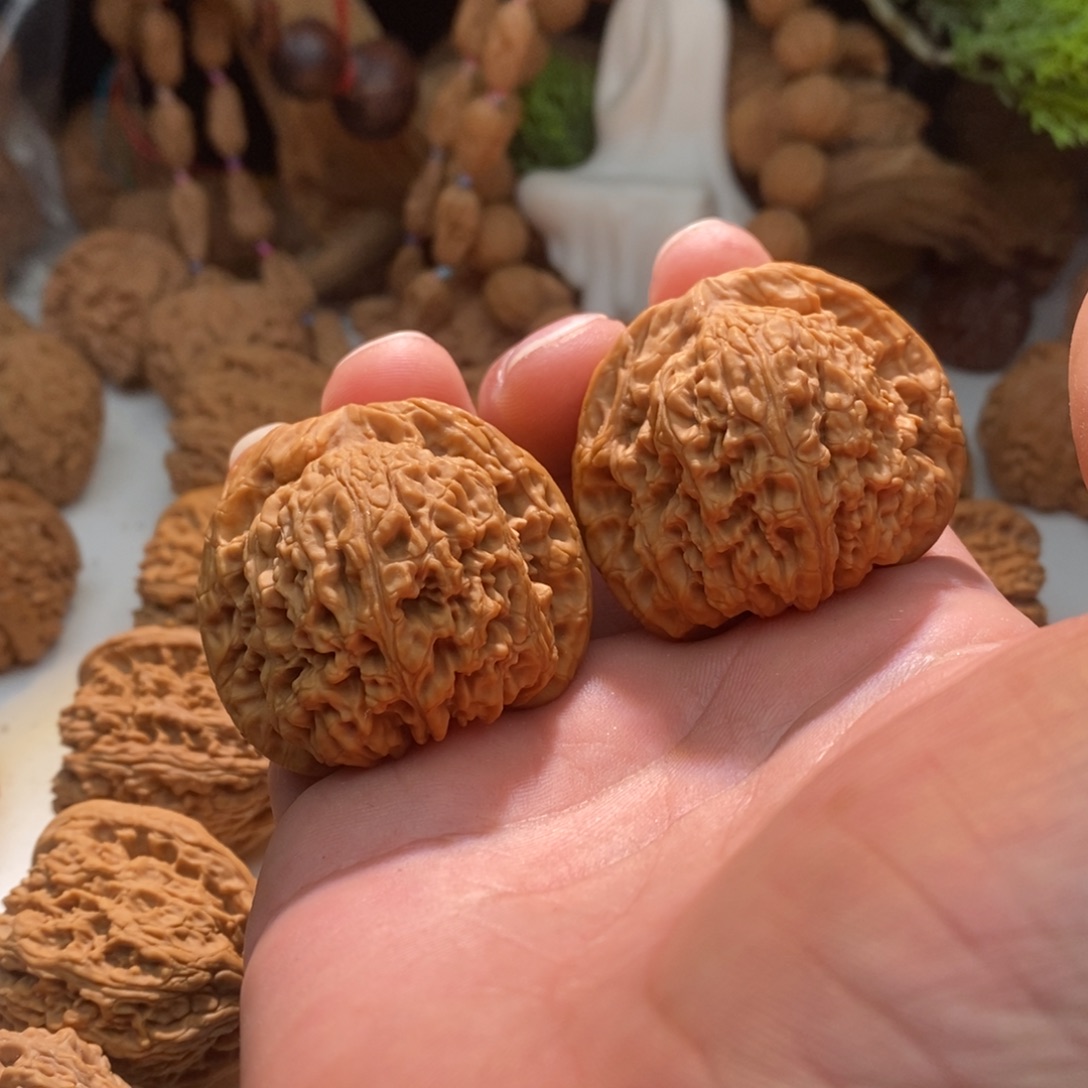 吊坠文玩核桃南疆石球45