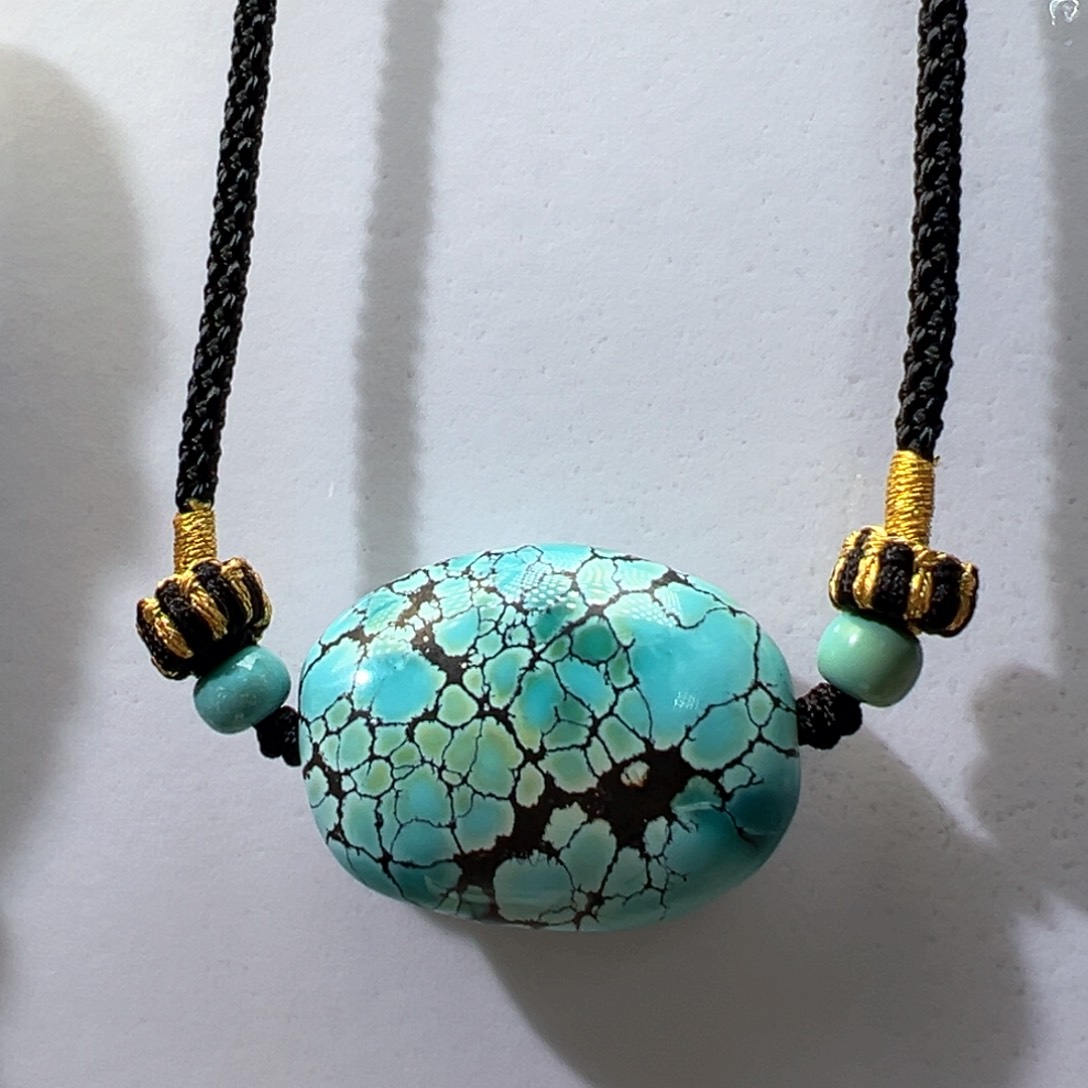 绿松石未镶嵌挂件