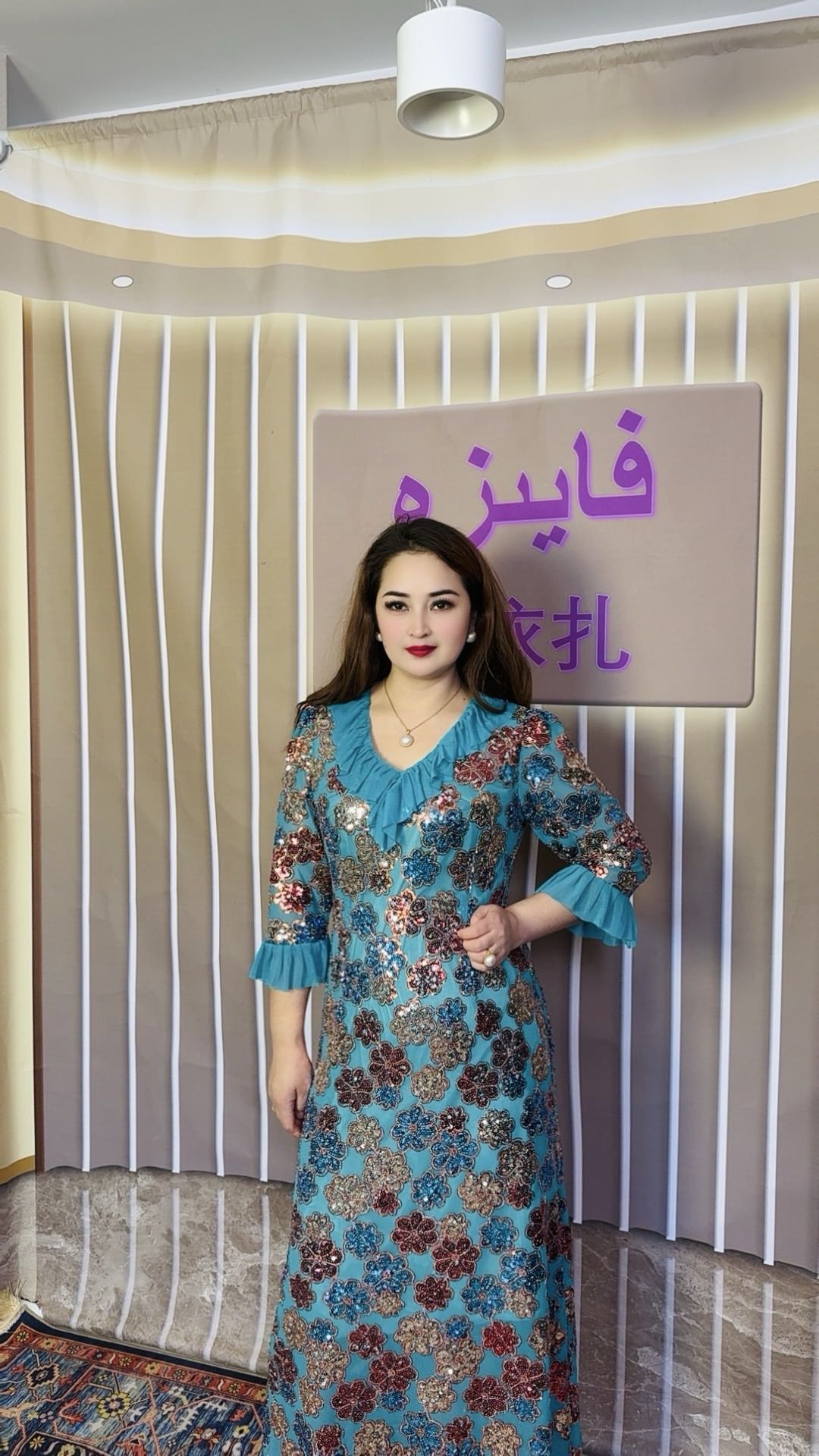 花花夏季休闲连衣裙印花中长款蕾丝碎花显瘦气质长袖网红复古ins