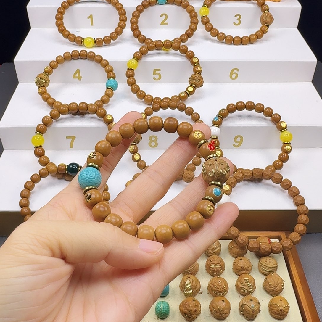 冯***帅猴头核桃吊坠猴头手串