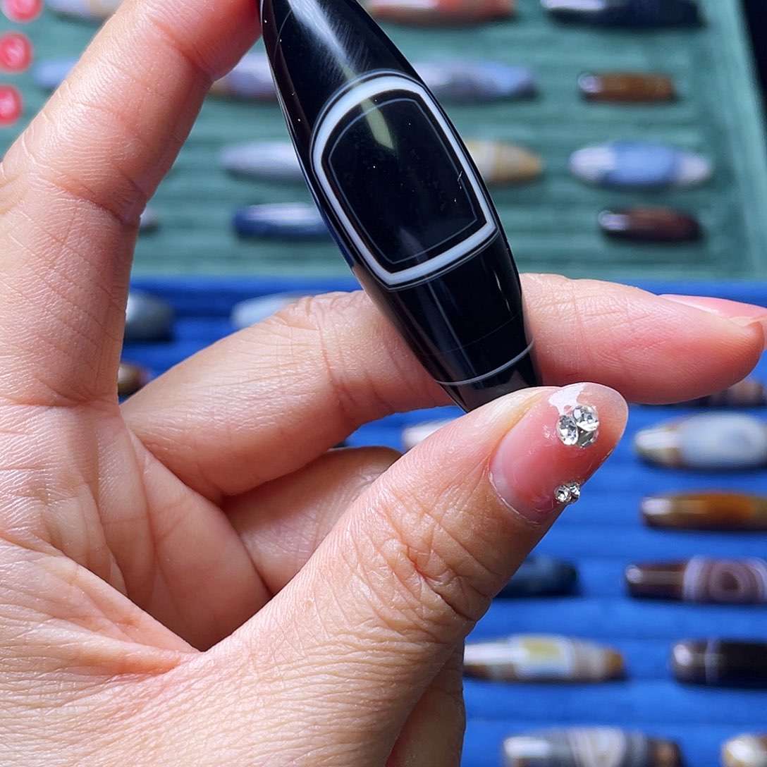 爱***安玛瑙/玉髓未镶嵌颈饰