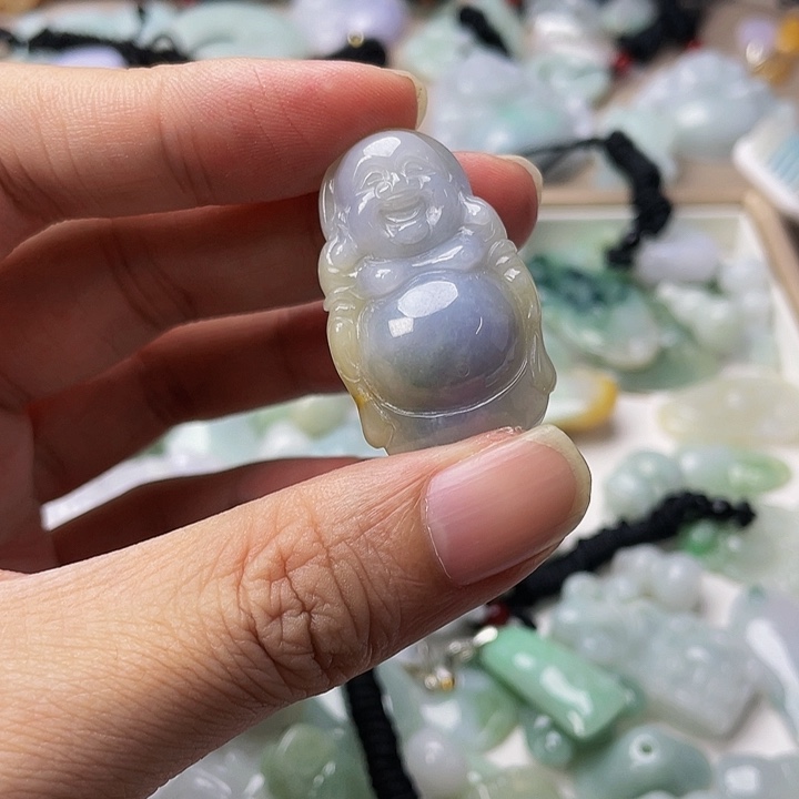 u***u翡翠未镶嵌颈饰翡翠