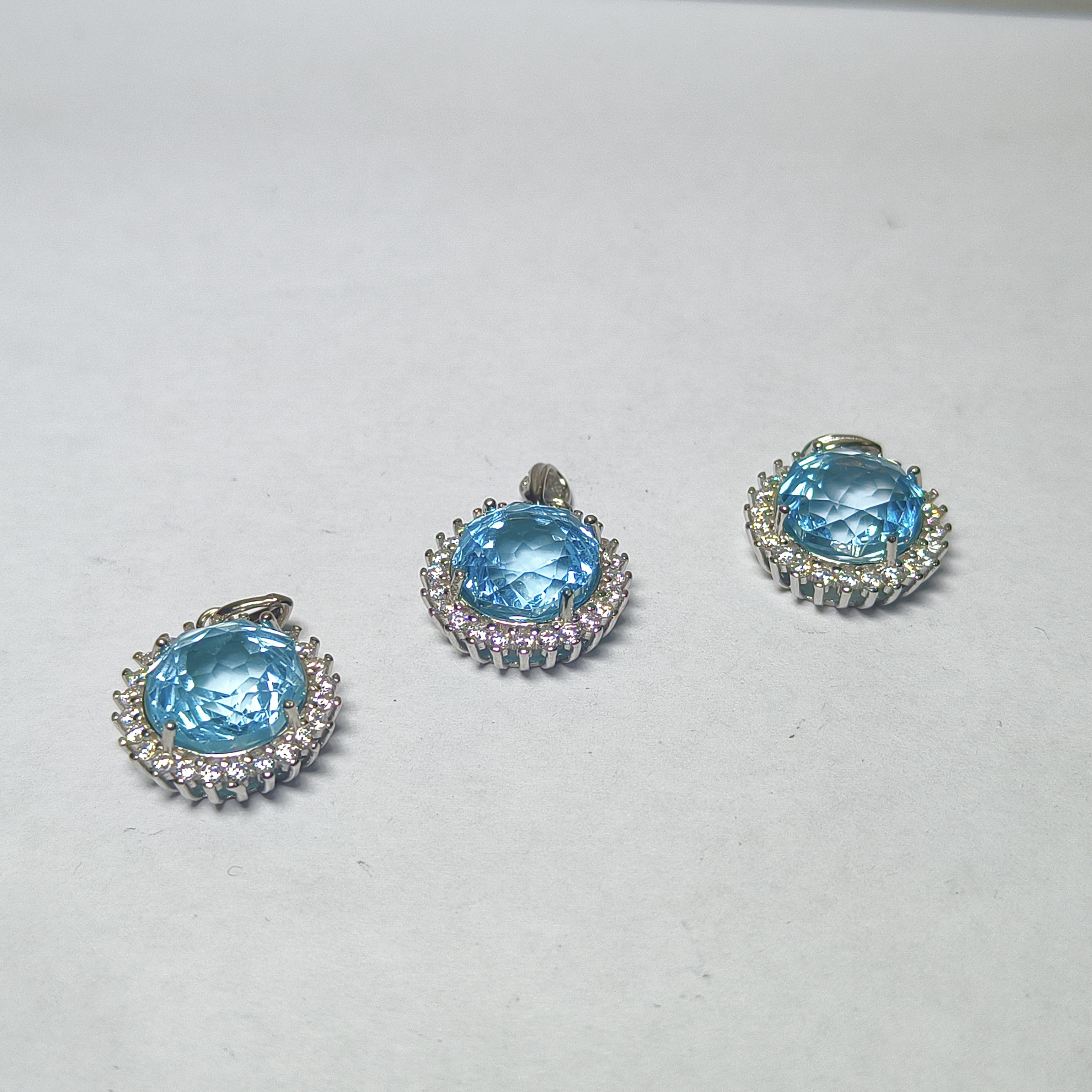 【村有晶品】天然托帕石吊坠 多样性发一件 1142ZBOS