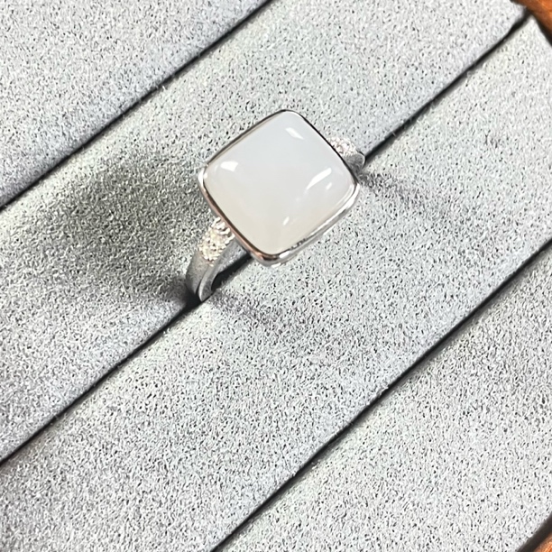 天然和田玉冰烟紫戒指方10 mm  KY0154R