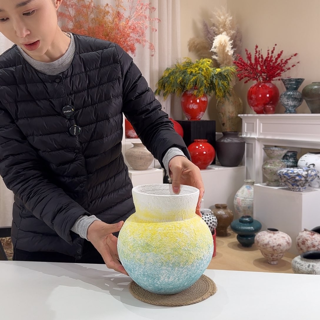 摆件花瓶口13高22闪拍79