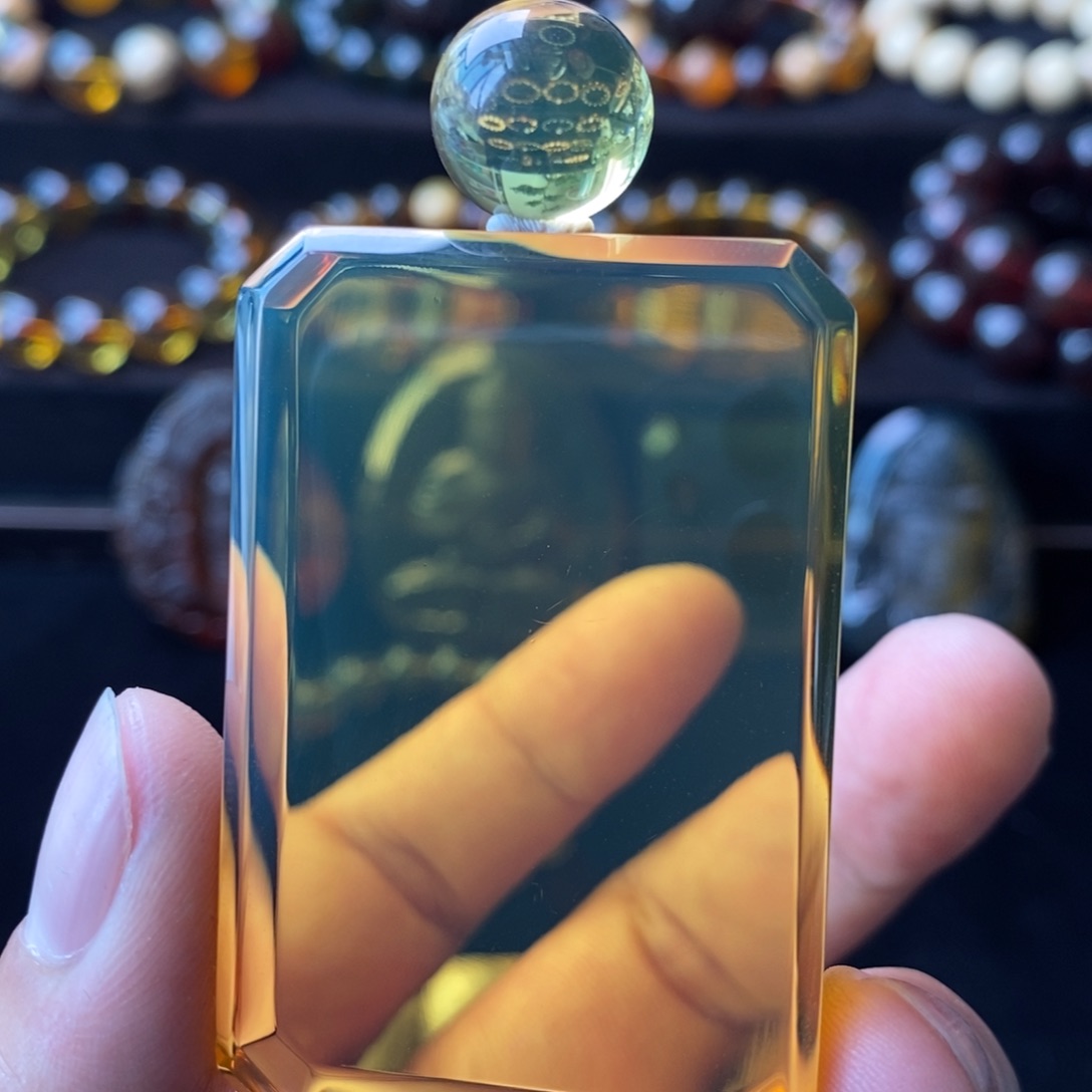 琥珀珠宝奇石未镶嵌Z*打孔不退不换