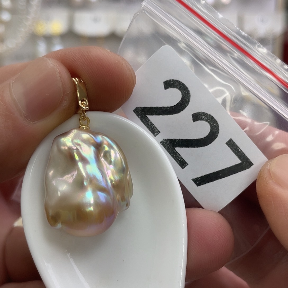 淡水珍珠颈饰未镶嵌