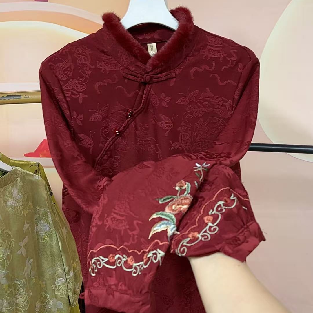 新款时尚国风红打底衫缎面提花长袖上衣新中式复古红