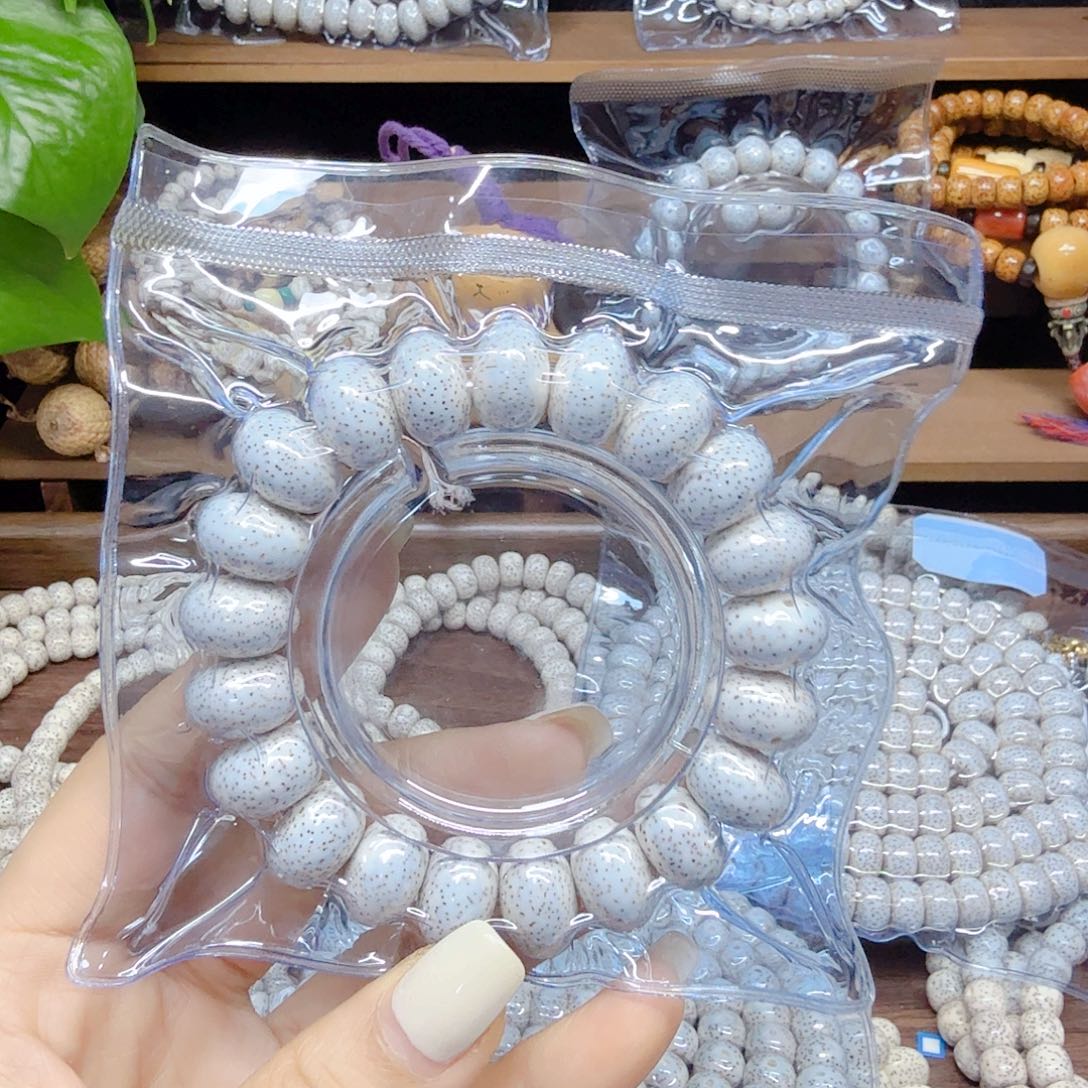 品***坊星月菩提吊坠开封不退换