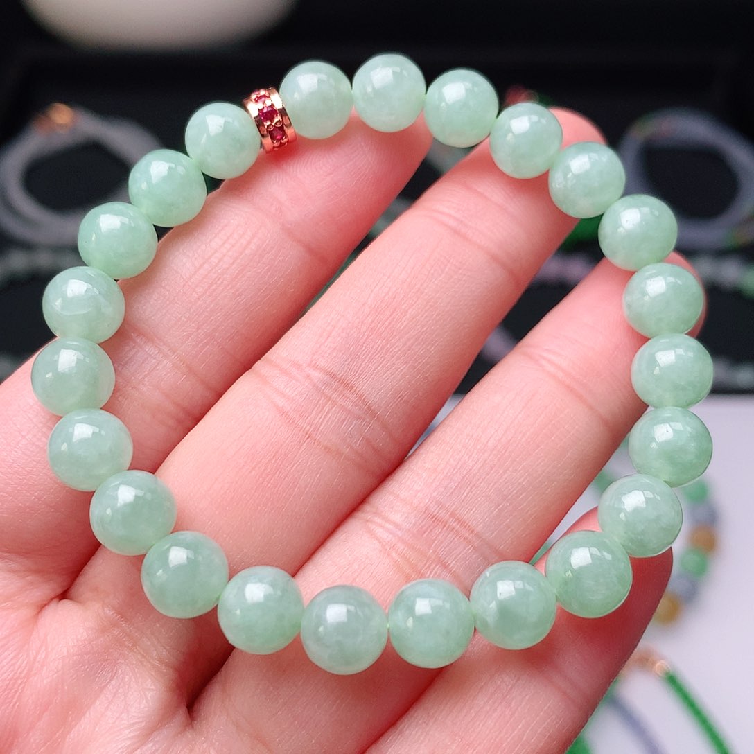 翡翠手链未镶嵌翡翠