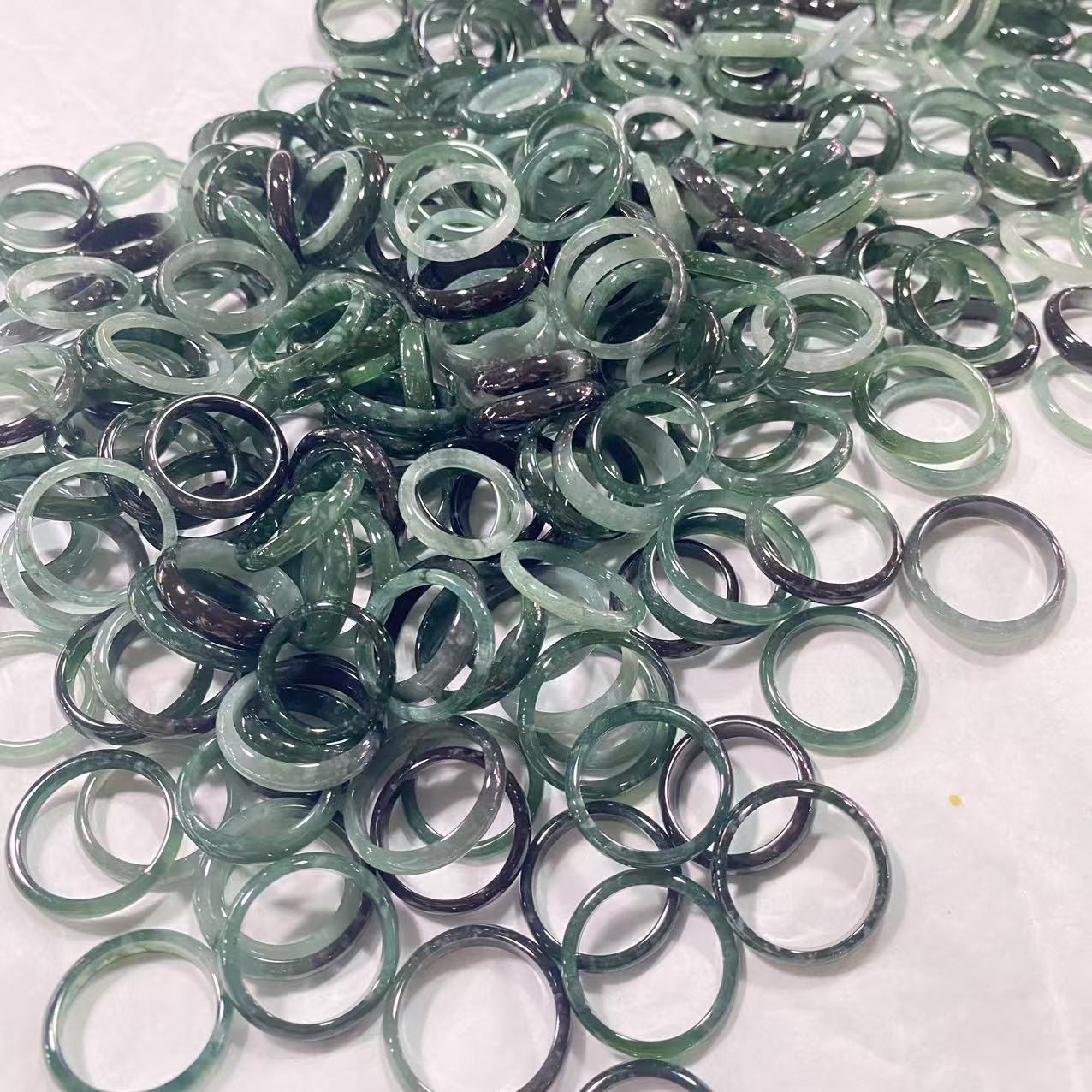 天然A货翡翠戒圈--多样性发一