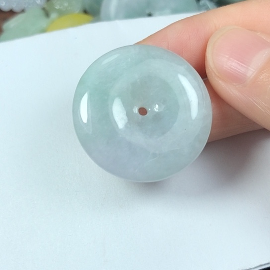 翡翠未镶嵌颈饰缅甸A货，每天下午1点半开播