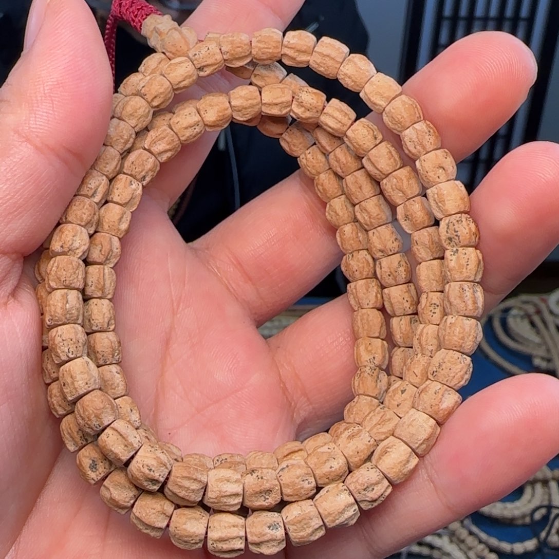 柏香籽/百香籽吊坠?****.