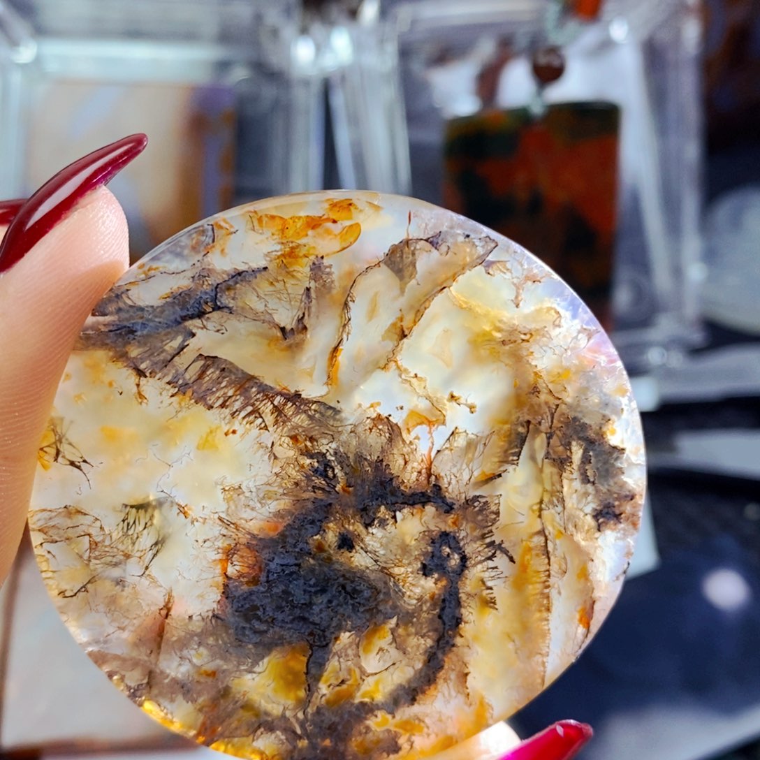 玛瑙/玉髓颈饰未镶嵌