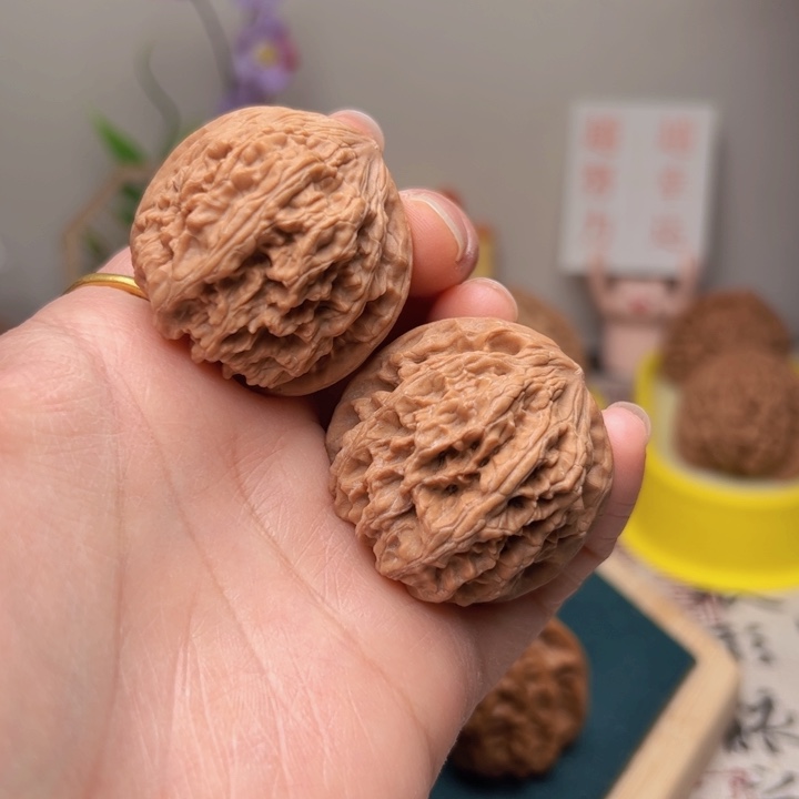 文玩核桃吊坠全品野牛37