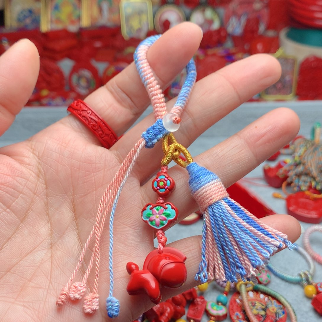 天然辰砂工艺品朱砂钥匙扣