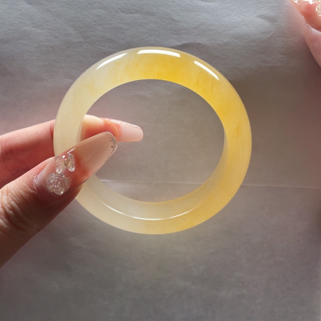 石英质玉手镯未镶嵌山****.九九54