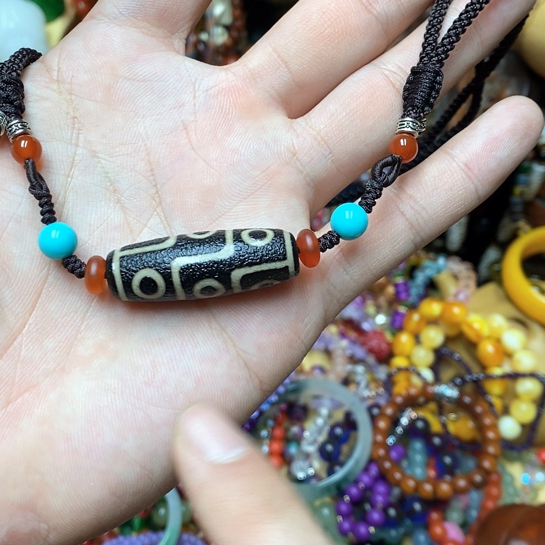 滴血莲花菩提吊坠