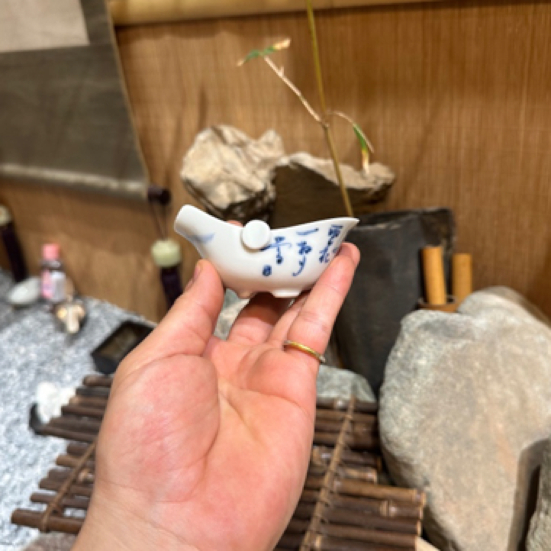 道八青花山水公道杯