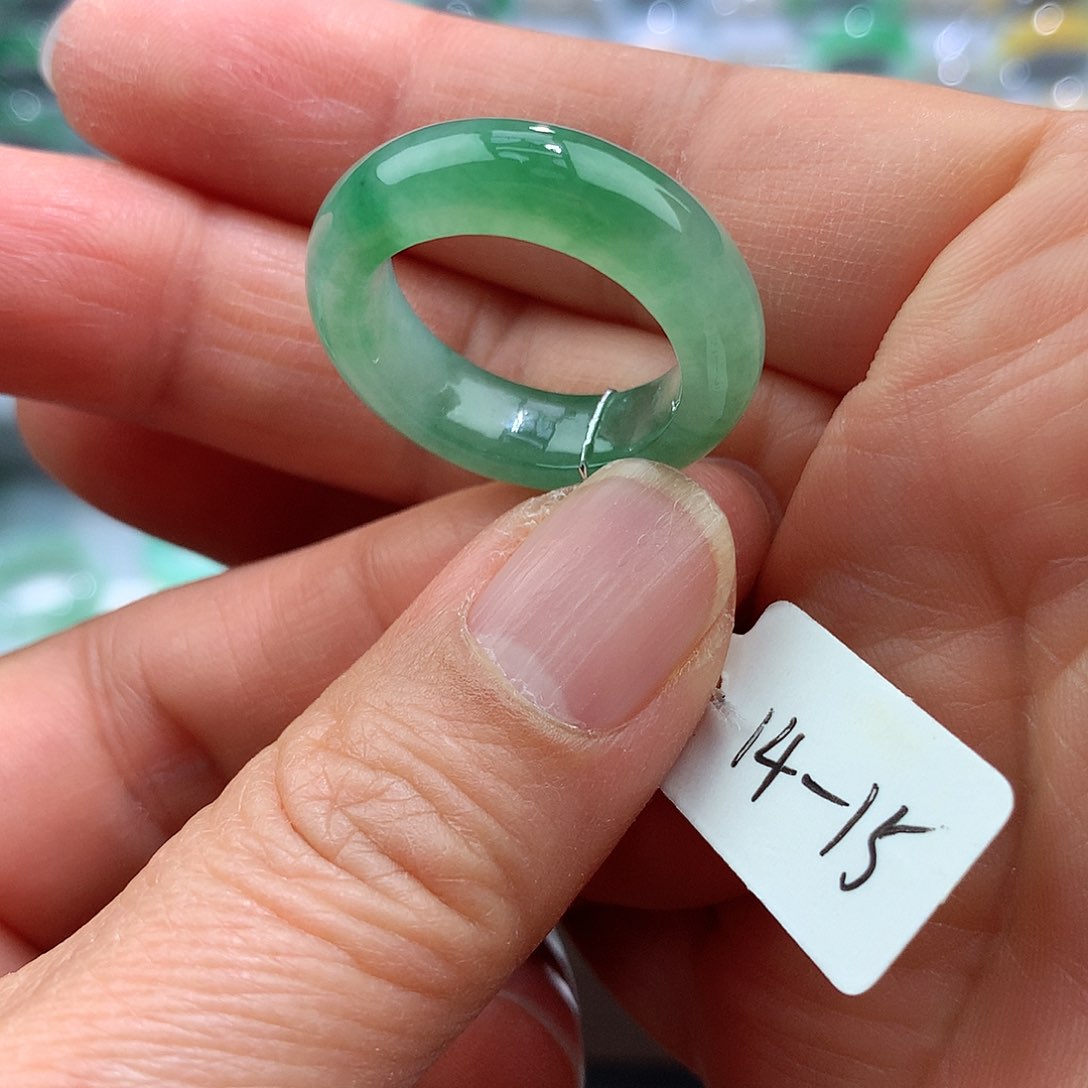 翡翠戒指未镶嵌14-15号