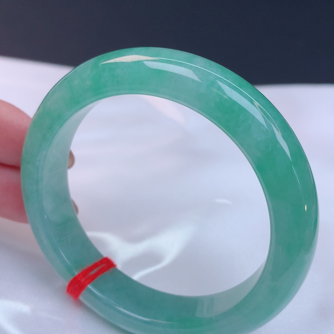 【闪购商品】未镶嵌手镯翡翠02 52+