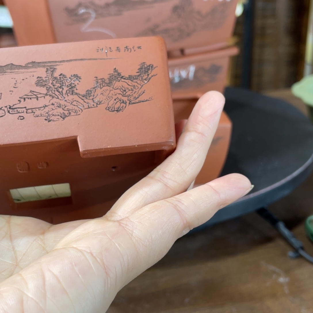 察***察紫砂花盆在干嘛你