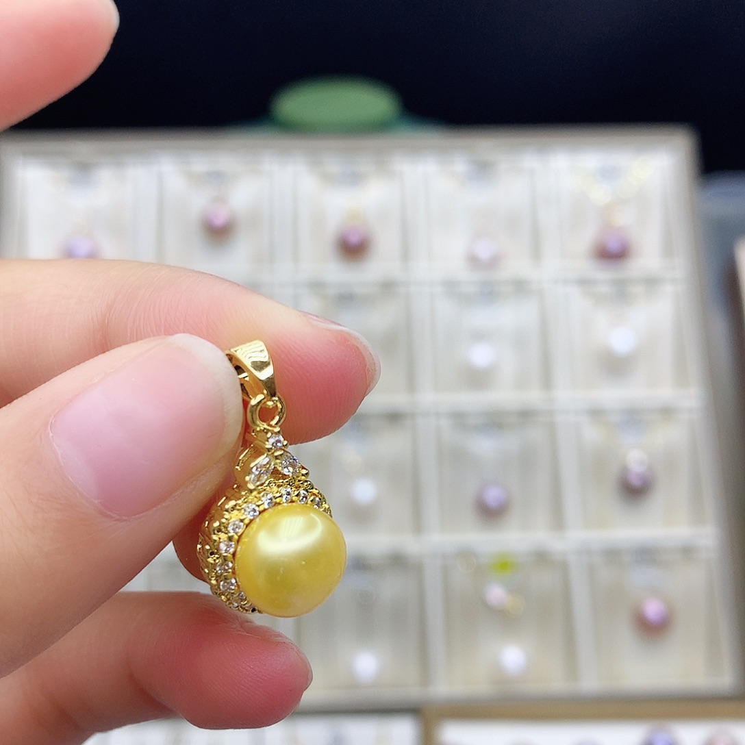 淡水珍珠颈饰合金