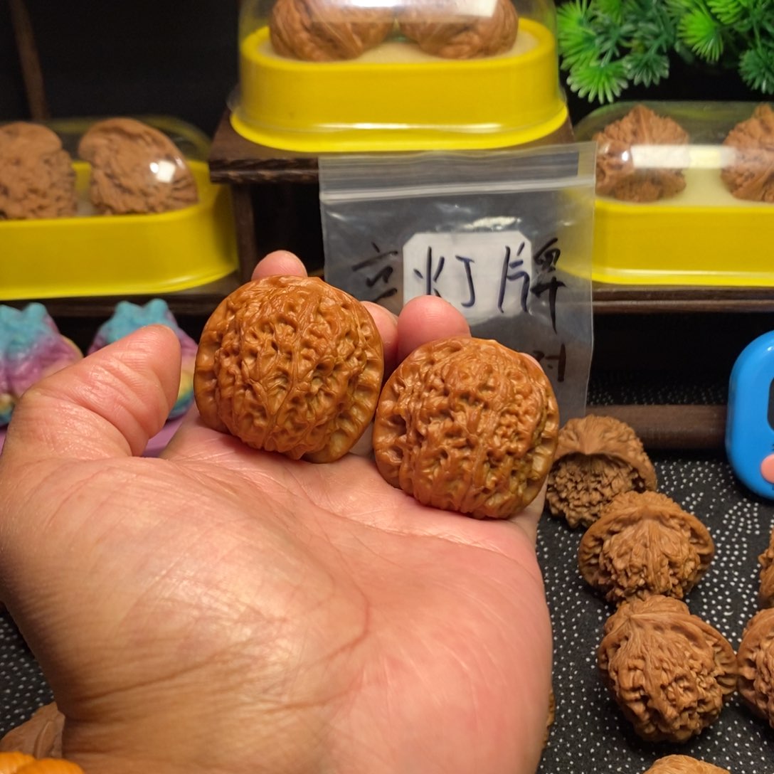 吊坠文玩核桃血麒麟41