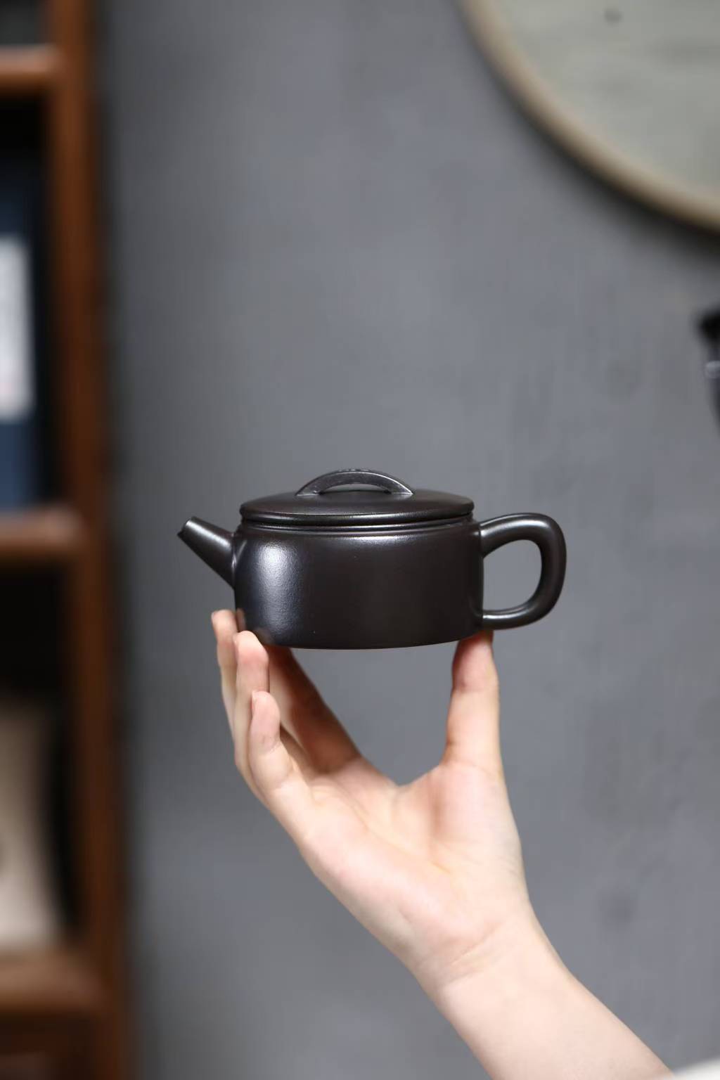 宜兴正宗紫砂壶原矿玄铁石黃光素款明式汉瓦壶家用高档茶壶