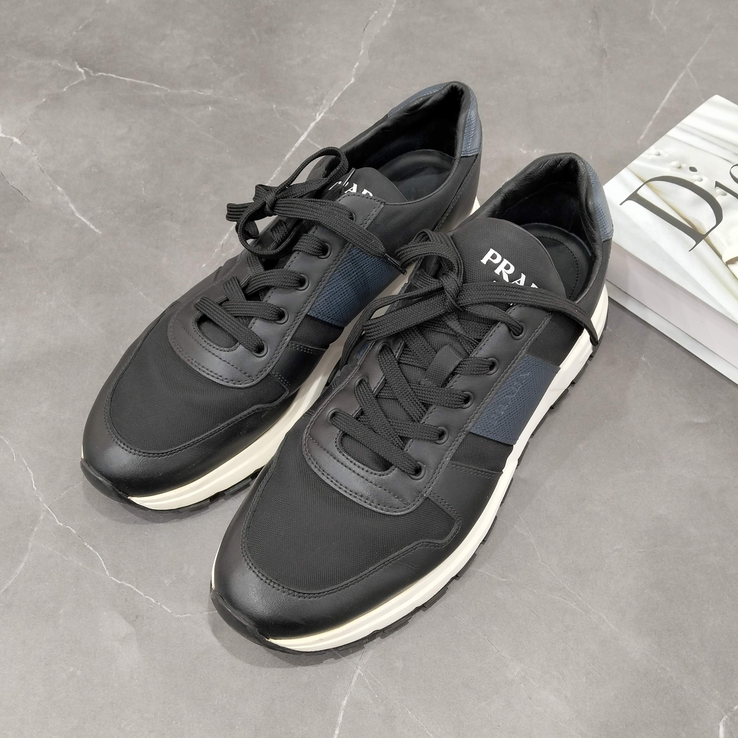 99新 Prada/普拉达 PRADA普拉达  运动鞋  43.5码/6199