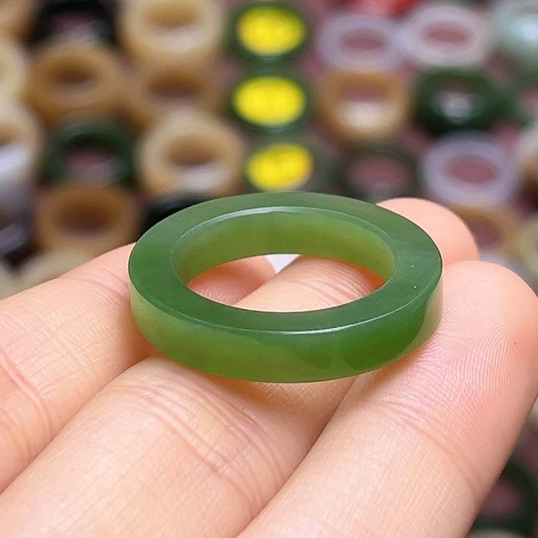 和田玉未镶嵌戒指19.0俄7